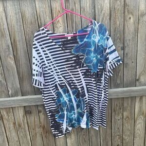 Fashion Bug blouse t-shirt short sleeve size 2x